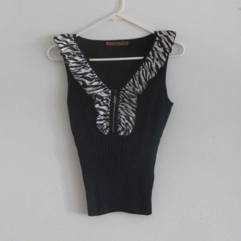 Women's TOP With Crystal Zipper & Lace Trimmed Nice